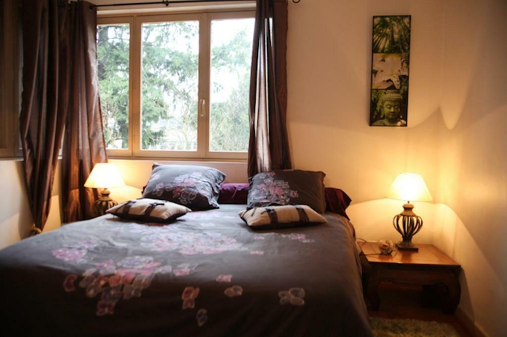 Rillieux-la-Pape Villa Castel Maison-Table D'Hotes & Jardin-Refuge De Biodiversite מראה חיצוני תמונה